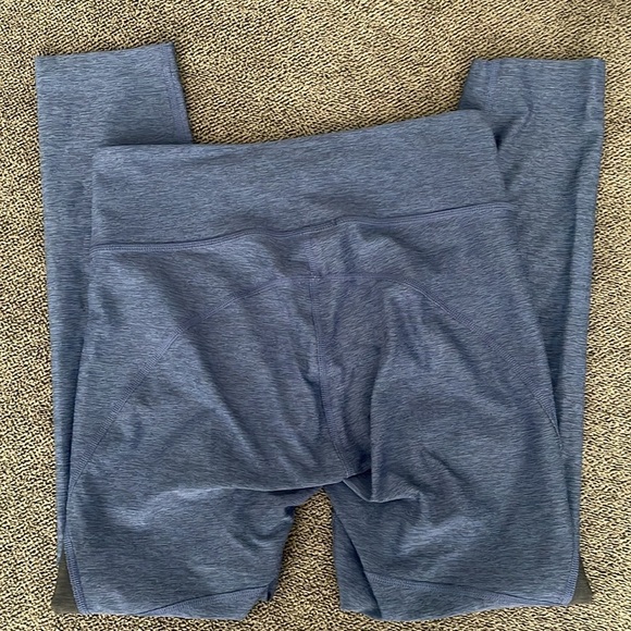 *FREE ADD-ON* Outdoor Voices Warmup Legging - Picture 4 of 6